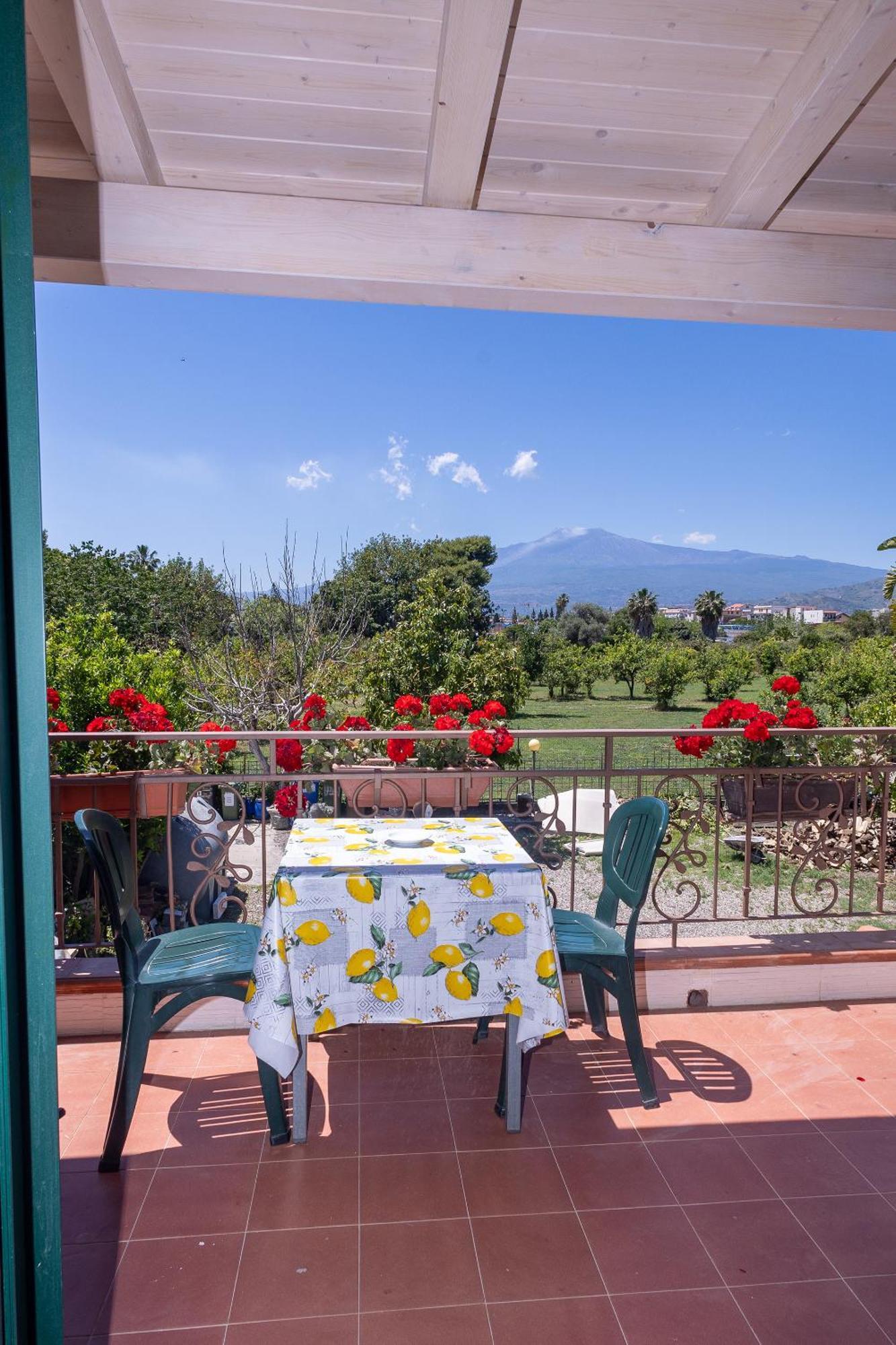 Villa Iris Джардини Наксос Екстериор снимка